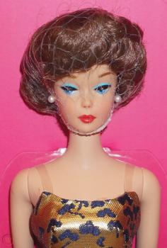 Mattel - Barbie - 1961 Brownette Bubble Cut Barbie Doll Reproduction - кукла